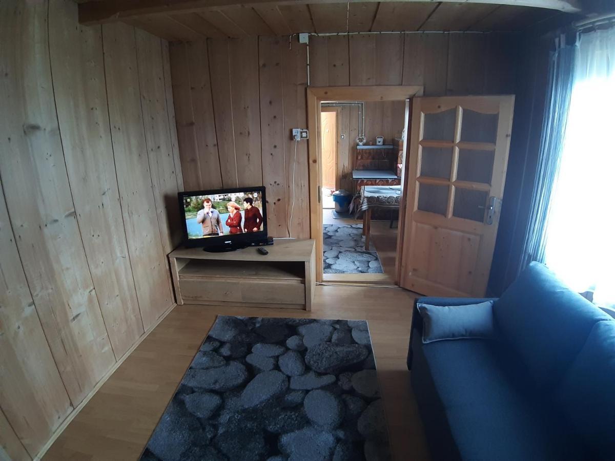 Chata W Banskiej Banska Nizna Luaran gambar